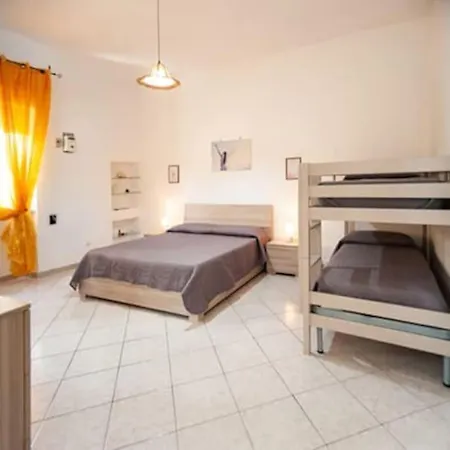 Casa Tairsia טורה לפילו